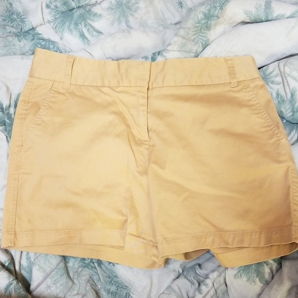 NWOT Gloden Shorts